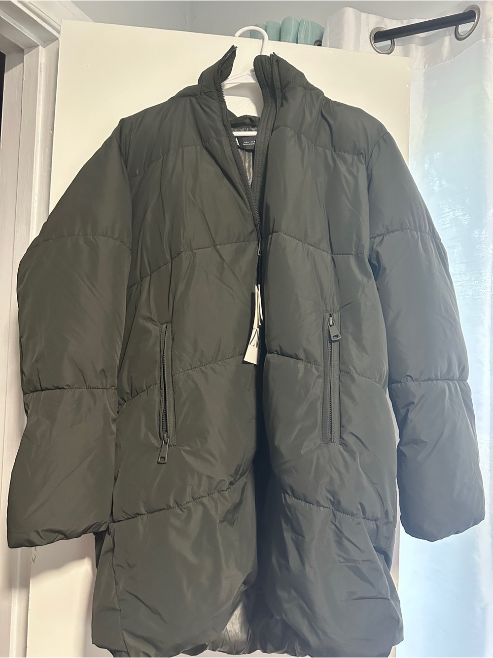 Womens Olive Green Puffer Coat - Brand Unspecified